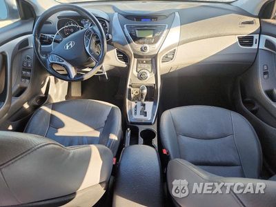 Zdjęcie 8 z 12 samochodu: 2013 HYUNDAI ELANTRA LIMITED VIN:5NPDH4AE5DH183027 - miniatura