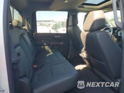 Zdjęcie 10 z 12 samochodu: 2023 GMC SIERRA K3500 DENALI VIN:1GT49WEYXPF101871 - miniatura