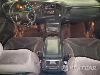 Zdjęcie 8 z 12 samochodu: 2001 GMC NEW SIERRA K1500 VIN:2GTEK19V111104250 - miniatura