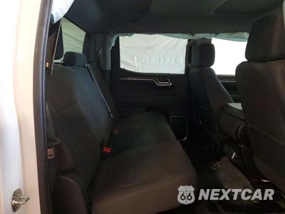 Zdjęcie 10 z 12 samochodu: 2025 CHEVROLET SILVERADO K1500 LT VIN:1GCUKDED8SZ261146 - miniatura