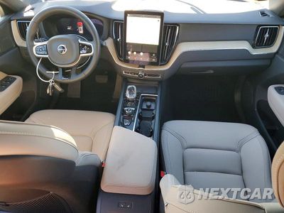 Zdjęcie 8 z 13 samochodu: 2026 VOLVO XC60 PLUS VIN:YV4M12RC6T1427038 - miniatura