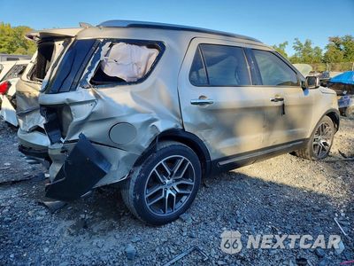 Trzecie zdjęcie samochodu z tyłu: 2017 FORD EXPLORER LIMITED VIN:1FM5K8F84HGE41429 - miniatura