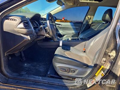 Zdjęcie 7 z 12 samochodu: 2019 TOYOTA CAMRY SE VIN:4T1B11HK9KU702262 - miniatura