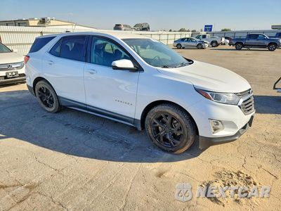 Czwarte zdjęcie samochodu z boku: 2018 CHEVROLET EQUINOX LT VIN:2GNAXKEXXJ6157312 - miniatura
