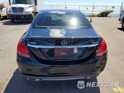 Zdjęcie 6 z 12 samochodu: 2016 MERCEDES-BENZ C 300 VIN:55SWF4JB0GU133660 - miniatura