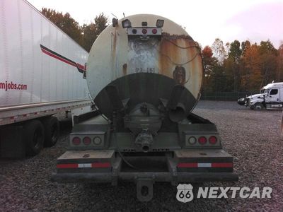 Zdjęcie 6 z 13 samochodu: 2013 PETERBILT 388 VACUUM TRUCK VIN:1NPWL40X2DD185312 - miniatura