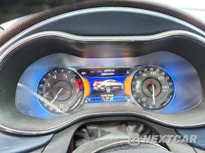 Zdjęcie 9 z 12 samochodu: 2015 CHRYSLER 200 S VIN:1C3CCCBB6FN647166 - miniatura