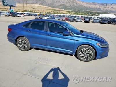 Czwarte zdjęcie samochodu z boku: 2021 VOLKSWAGEN JETTA SEL VIN:3VWE57BU5MM075275 - miniatura