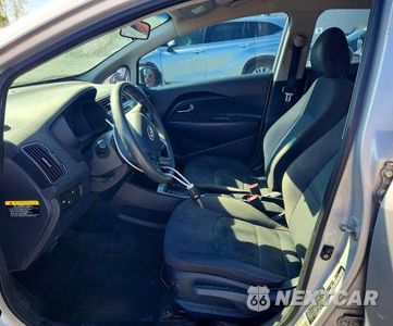 Zdjęcie 7 z 12 samochodu: 2016 KIA RIO LX VIN:KNADM4A30G6573670 - miniatura