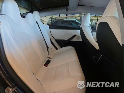 Zdjęcie 10 z 12 samochodu: 2025 TESLA MODEL 3 VIN:5YJ3E1EA4SF012288 - miniatura