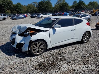 2017 HYUNDAI VELOSTER BASE KMHTC6AD3HU306067 - główne zdjęcie licytacji z USA - miniatura