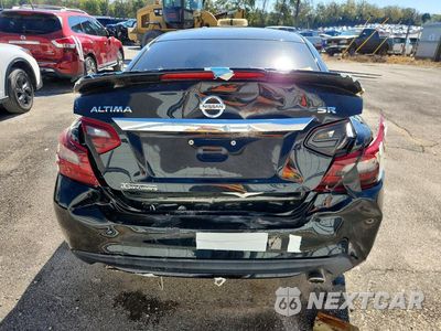 Zdjęcie 6 z 12 samochodu: 2017 NISSAN ALTIMA 2.5 SR VIN:1N4AL3AP8HC472732 - miniatura