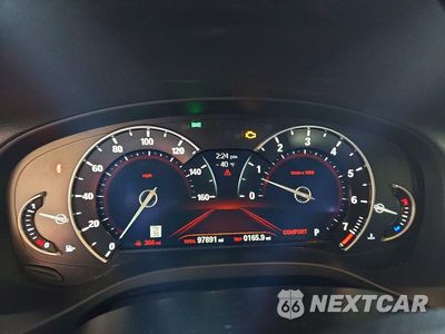 Zdjęcie 9 z 13 samochodu: 2019 BMW X3 XDRIVE30I VIN:5UXTR9C51KLE12025 - miniatura