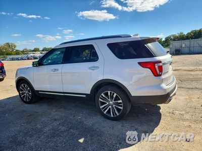 Drugie zdjęcie samochodu z przodu: 2017 FORD EXPLORER PLATINUM VIN:1FM5K8HT2HGB20121 - miniatura