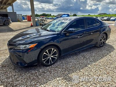 2018 TOYOTA CAMRY SE 4T1B11HK0JU601223 - główne zdjęcie licytacji z USA - miniatura