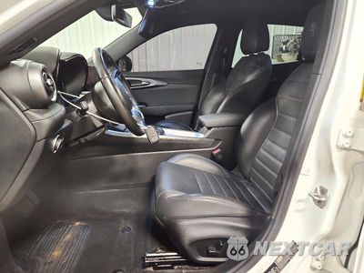 Zdjęcie 7 z 13 samochodu: 2024 ALFA ROMEO TONALE TI VIN:ZASPATCWXR3040860 - miniatura