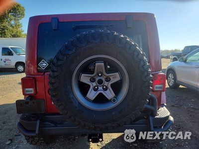 Zdjęcie 6 z 13 samochodu: 2013 JEEP WRANGLER UNLIMITED SAHARA VIN:1C4BJWEG2DL571458 - miniatura