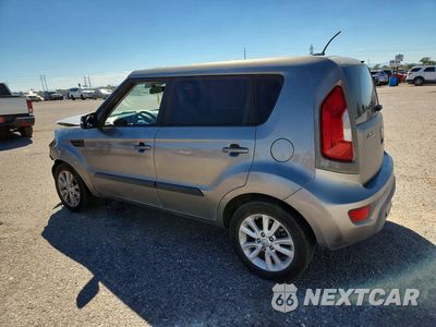 Drugie zdjęcie samochodu z przodu: 2013 KIA SOUL + VIN:KNDJT2A61D7620718 - miniatura