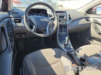 Zdjęcie 8 z 12 samochodu: 2016 HYUNDAI ELANTRA SE VIN:5NPDH4AE6GH699773 - miniatura