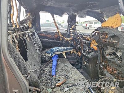 Zdjęcie 10 z 12 samochodu: 2018 NISSAN TITAN SV VIN:1N6AA1E62JN530489 - miniatura