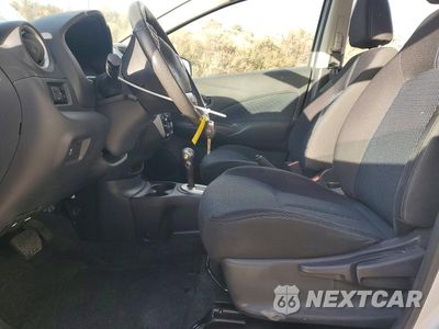 Zdjęcie 7 z 13 samochodu: 2016 NISSAN VERSA NOTE SV VIN:3N1CE2CP7GL406604 - miniatura