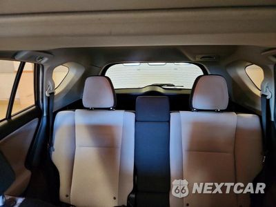 Zdjęcie 10 z 13 samochodu: 2018 TOYOTA RAV4 XLE VIN:JTMRFREV9JJ178371 - miniatura