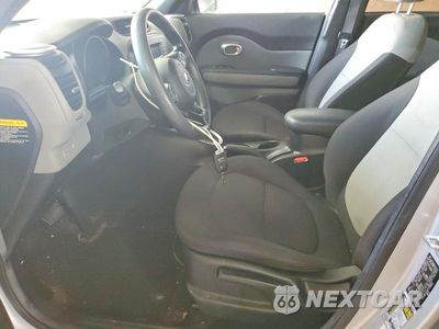 Zdjęcie 7 z 12 samochodu: 2015 KIA SOUL BASE VIN:KNDJN2A2XF7759823 - miniatura