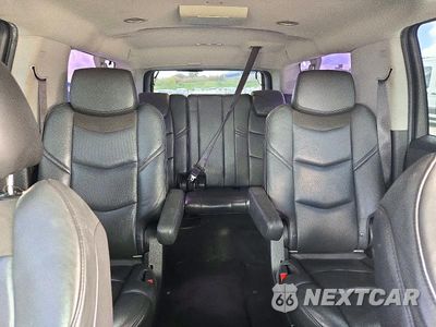 Zdjęcie 10 z 13 samochodu: 2016 CADILLAC ESCALADE ESV LUXURY VIN:1GYS4HKJ9GR395362 - miniatura