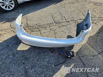 Zdjęcie 12 z 13 samochodu: 2019 LEXUS IS 300 VIN:JTHBA1D23K5088537 - miniatura
