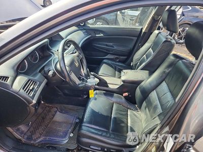 Zdjęcie 7 z 12 samochodu: 2012 HONDA ACCORD VIN:1HGCP2F6XCA157633 - miniatura