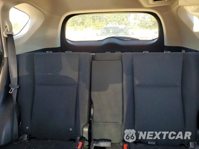Zdjęcie 10 z 13 samochodu: 2017 TOYOTA RAV4 LE VIN:JTMZFREV6HJ126772 - miniatura
