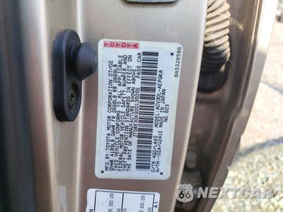 Zdjęcie 12 z 12 samochodu: 2002 TOYOTA CAMRY XLE VIN:JTDBE30K920135056 - miniatura