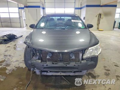 Piąte zdjęcie samochodu w środku: 2014 TOYOTA CAMRY XLE V6 VIN:4T1BK1FK5EU024419 - miniatura