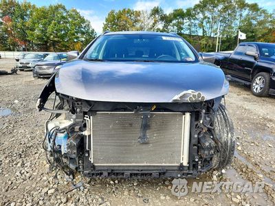 Piąte zdjęcie samochodu w środku: 2017 NISSAN MURANO SV VIN:5N1AZ2MG8HN131975 - miniatura