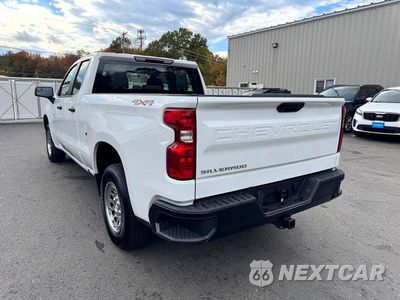 Drugie zdjęcie samochodu z przodu: 2023 CHEVROLET SILVERADO K1500 VIN:1GCRDAEK1PZ196452 - miniatura