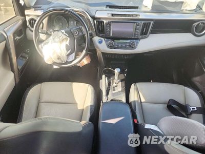 Zdjęcie 8 z 12 samochodu: 2017 TOYOTA RAV4 HV LIMITED VIN:JTMDJREV2HD074371 - miniatura