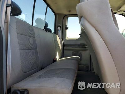 Zdjęcie 10 z 12 samochodu: 2006 FORD F250 SUPER DUTY VIN:1FTSX21566EA88073 - miniatura