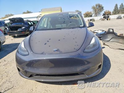 Piąte zdjęcie samochodu w środku: 2023 TESLA MODEL Y VIN:7SAYGDEE2PF906093 - miniatura