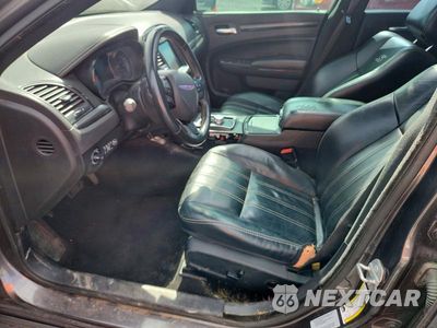 Zdjęcie 7 z 12 samochodu: 2015 CHRYSLER 300 S VIN:2C3CCAGG2FH922954 - miniatura
