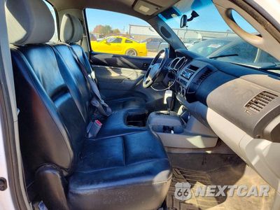 Zdjęcie 10 z 12 samochodu: 2008 TOYOTA TACOMA BASE VIN:5TENX22N18Z541818 - miniatura