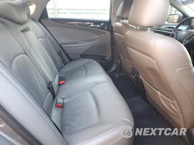 Zdjęcie 10 z 12 samochodu: 2013 HYUNDAI SONATA LIMITED 2.0T VIN:5NPEC4AB9DH609228 - miniatura