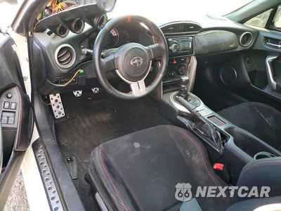 Zdjęcie 8 z 12 samochodu: 2016 SCION FR-S VIN:JF1ZNAA15G9702154 - miniatura