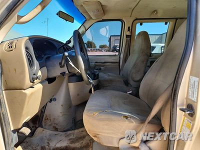 Zdjęcie 7 z 13 samochodu: 2007 FORD ECONOLINE E350 SUPER DUTY WAGON VIN:1FBNE31L17DA42587 - miniatura