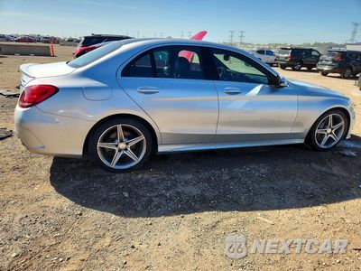 Trzecie zdjęcie samochodu z tyłu: 2016 MERCEDES-BENZ C 300 4MATIC VIN:55SWF4KB0GU177477 - miniatura