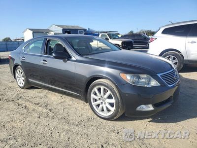 Czwarte zdjęcie samochodu z boku: 2008 LEXUS LS 460 VIN:JTHBL46F585078287 - miniatura