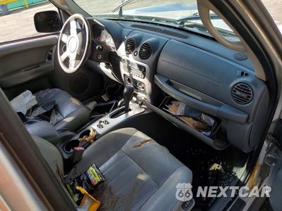 Zdjęcie 8 z 12 samochodu: 2006 JEEP LIBERTY LIMITED VIN:1J4GL58K26W180560 - miniatura