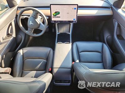 Zdjęcie 8 z 12 samochodu: 2020 TESLA MODEL Y VIN:5YJYGDEE7LF048563 - miniatura
