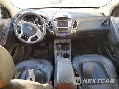 Zdjęcie 8 z 12 samochodu: 2010 HYUNDAI TUCSON LIMITED VIN:KM8JUCAC1AU034084 - miniatura