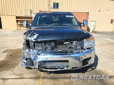 Piąte zdjęcie samochodu w środku: 2012 NISSAN TITAN SV VIN:1N6BA0ED8CN323606 - miniatura