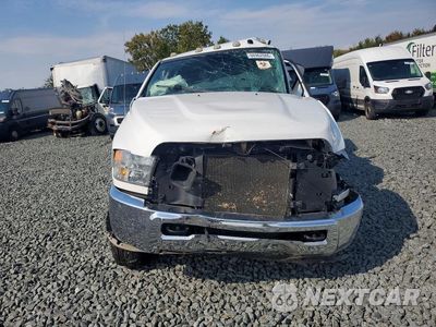 Piąte zdjęcie samochodu w środku: 2016 RAM 3500 ST VIN:3C63R3GL6GG374338 - miniatura